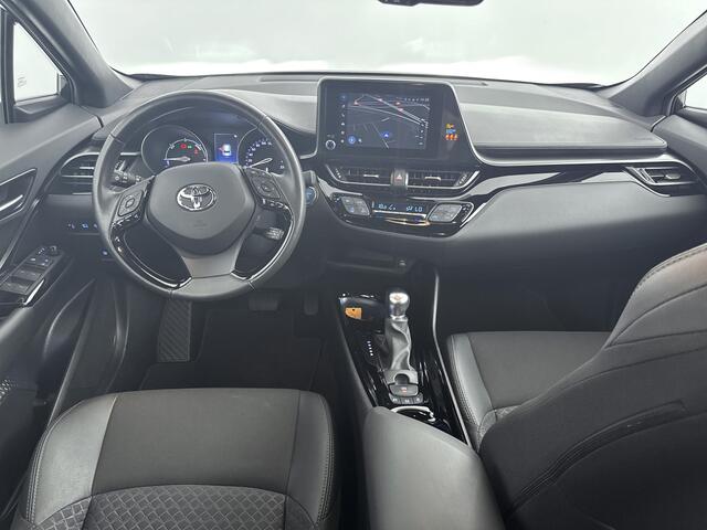Toyota C-HR 1.8 Hybrid Style | Parkeersensoren V+A | Blindspot | Stuur-Stoelverwarming |