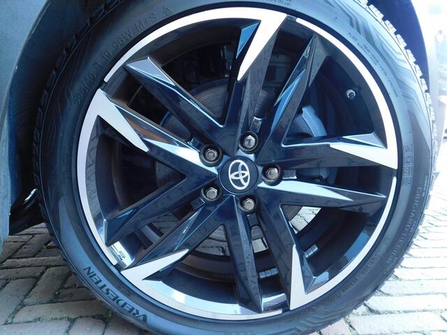 Toyota C-HR 2.0 Hybrid GR-Sport | JBL | TREKHAAK
