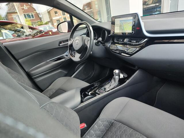 Toyota C-HR 1.8 HYBRID DYNAMIC Dodehoekdetectie | Stoelverwarming | Adaptive Cruise