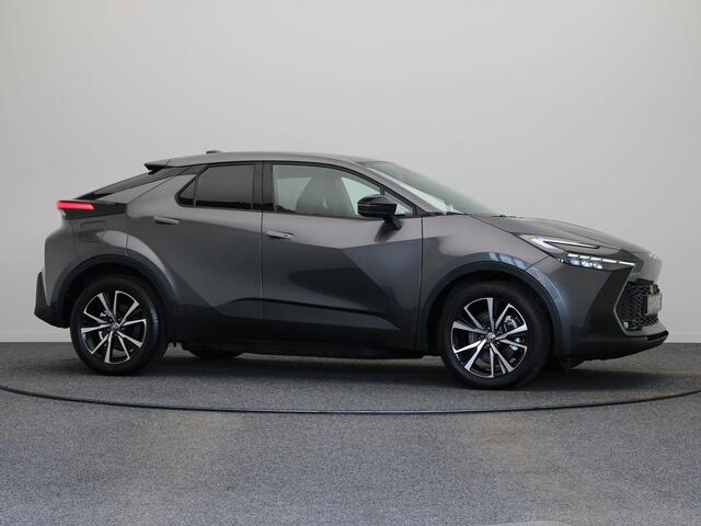 Toyota C-HR 2.0 Plug-in Hybrid 220 Dynamic | Warmtepomp | Stoelverwarming | Keyless Entry |