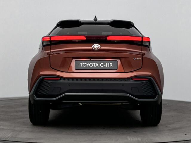 Toyota C-HR 1.8 Hybrid 140 Dynamic | Apple Carplay & Android Auto | Parkeercamera | * Korting via deal Tim