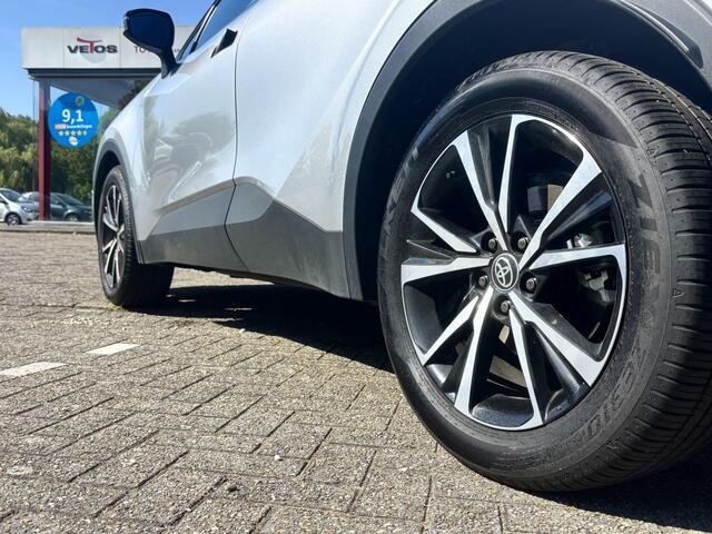Toyota C-HR 1.8 Hybrid 140 Dynamic Automaat | CarPlay | Bi-Tone