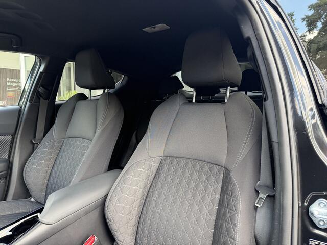 Toyota C-HR 1.8 Hybrid Style | GEEN AFLEVERKOSTEN | Trekhaak afneembaar, All season banden, Apple/Android, Dodehoekdetectie