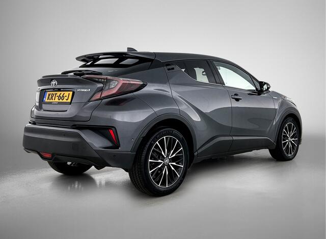 Toyota C-HR 1.8 Hybrid Executive Premium Pack | Dodehoek Detectie | Stoel+stuurverwarming | Parkeersensoren voor+achter met assistent | JBL | Cruise Control Adaptive | Navigatie | Achteruitrijcamera | Climate Control |