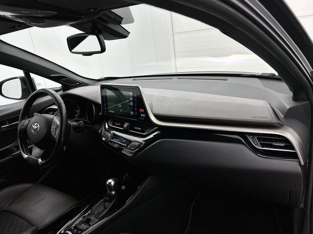 Toyota C-HR 1.8 Hybrid Executive Premium Pack | Dodehoek Detectie | Stoel+stuurverwarming | Parkeersensoren voor+achter met assistent | JBL | Cruise Control Adaptive | Navigatie | Achteruitrijcamera | Climate Control |