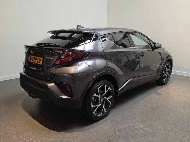 Toyota C-HR 1.8 Hybrid Business Plus - Apple Carplay/Android Auto - Dodehoekdetectie - Adaptive Cruise