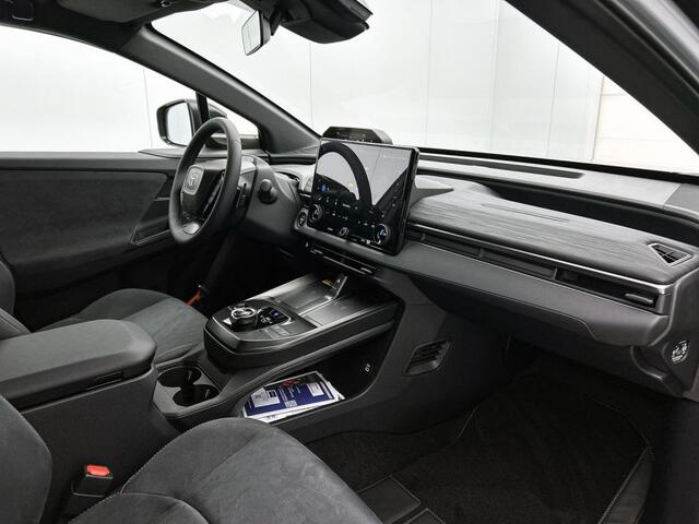 Toyota C-HR Executive AWD 77 kWh | Pano | JBL | Navigatie | Stoel&Stuurverwarming |