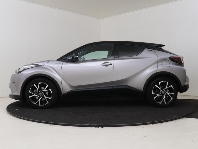 Toyota C-HR 1.8 Hybrid Style Ultimate | Dealer onderhouden | JBL | Dodehoek detectie | Parkeersensoren voor+achter Met assistent | Stoel+stuurverwarming | Navigatie | Cruise Control Adaptive | achteruitrijcamera |