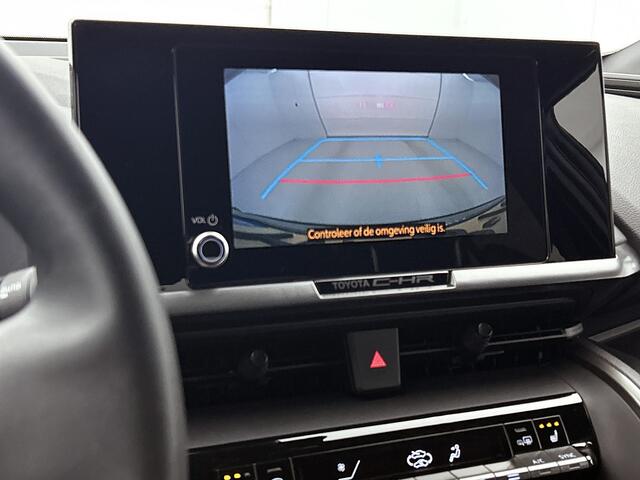 Toyota C-HR 1.8 Hybrid 140 Dynamic + | Stoel+Stuurverwarming | Koplampsproeiers | Dodehoek detectie | Parkeersensoren voor+achter | Navigatie | Apple CarPlay/Android Auto | Cruise Control Adaptive |