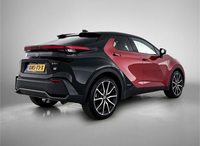 Toyota C-HR 200 AWD GR Sport Premiere Edition | JBL | Stoel+Stuurverwarming | Head-Up Display | 360 Camera + Camera binnenspiegel | Dodehoek detectie | Elektrische achterklep |