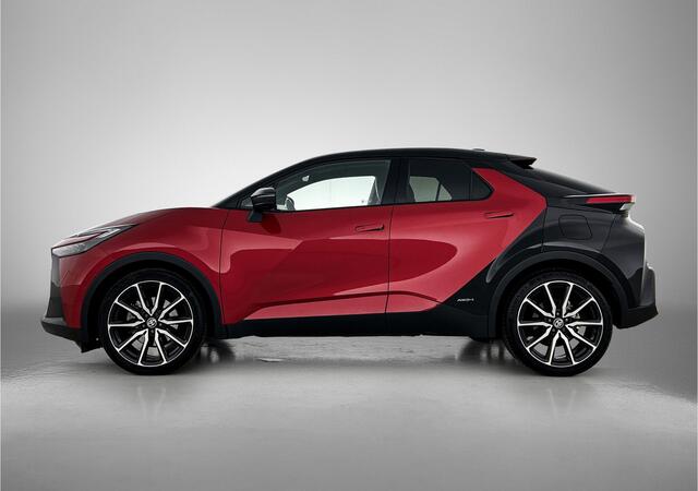 Toyota C-HR 200 AWD GR Sport Premiere Edition | JBL | Stoel+Stuurverwarming | Head-Up Display | 360 Camera + Camera binnenspiegel | Dodehoek detectie | Elektrische achterklep |