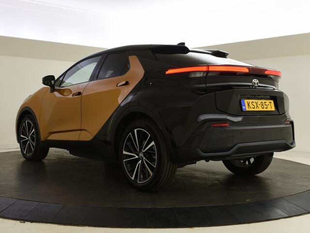 Toyota C-HR 2.0 PHEV 220 Executive Bi-Tone | Leder | Panorama | Sportstoelen