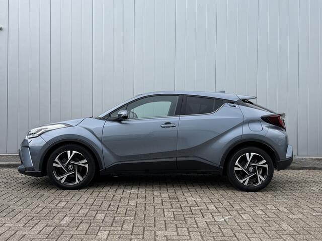 Toyota C-HR 1.8 Hybrid Style Parkeer en Dodehoek Sensoren Stoel Stuur verwamd