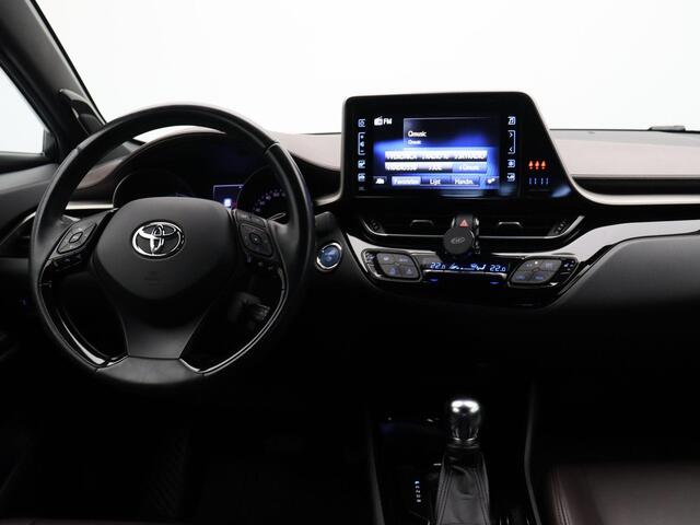 Toyota C-HR 1.8 Hybrid Executive | Stoelverwarming | Achteruitrijcamera | JBL Audio |
