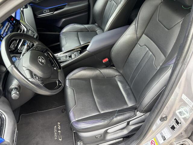 Toyota C-HR 1.8 Hybrid Bi-Tone Plus / AUTOMAAT / LEER / NAVI / CRUISE / 88dkm!