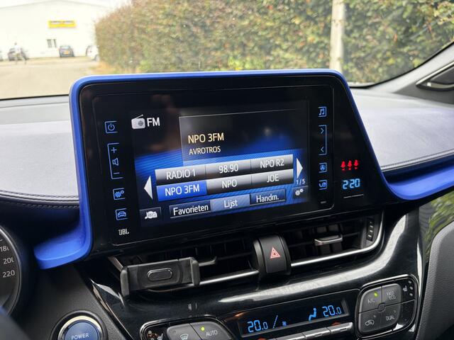 Toyota C-HR 1.8 Hybrid Bi-Tone Plus / AUTOMAAT / LEER / NAVI / CRUISE / 88dkm!