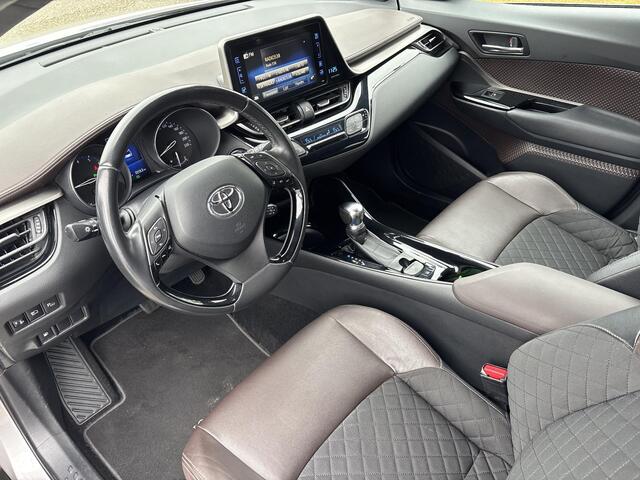 Toyota C-HR 1.2 Executive | All-in prijs! | 1100 KG trekgewicht! |