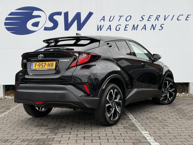 Toyota C-HR 1.8 Hybrid Dynamic | CarPlay | ACC | Camera | Keyless | 18 inch