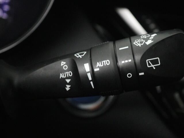 Toyota C-HR 2.0 Hybrid Dynamic | Navigatie | PDC |