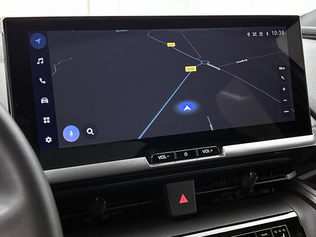 Toyota C-HR 1.8 Hybrid 140 First Edition + Winter Pack | Dealer Onderhouden | Trekhaak afneembaar | Stoel+stuurverwarming | Dodehoek detectie | Elektrische achterklep | Parkeersensoren voor+achter | Full LED verlichting | Groot multimediascherm |