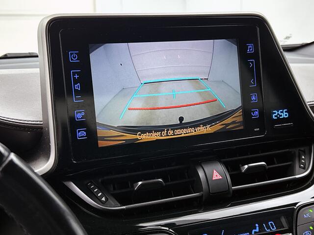 Toyota C-HR 1.2 Executive | Trekhaak - 1300KG trekgewicht! | Half Lederen bekleding | Stoelverwarming | Navigatie | Parkeersensoren voor+achter | Achteruitrijcamera | Climate Control |