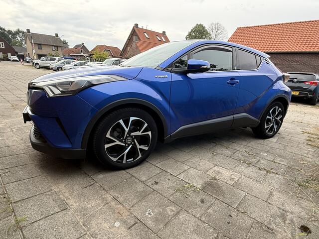 Toyota C-HR 1.8 Hybrid Dynamic Keyless entry + starten, Navigatiesysteem