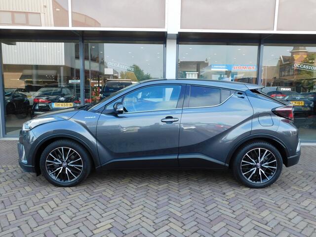 Toyota C-HR 1.8 Hybrid Executive LED | Trekhaak