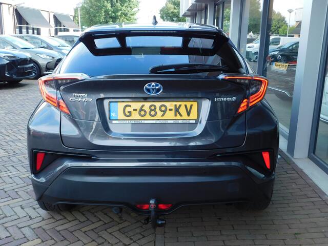Toyota C-HR 1.8 Hybrid Executive LED | Trekhaak