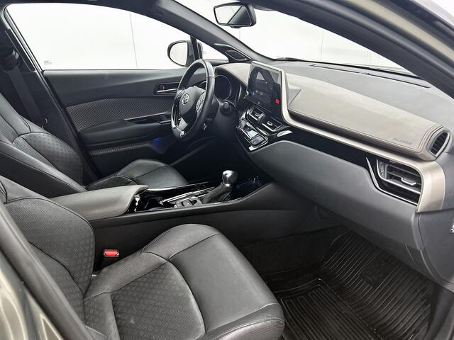 Toyota C-HR 2.0 Hybrid Executive Leder Pack | BTW voertuig | JBL | Dodehoekdetectie | Full LED Adaptive | Elektrisch verstelbare bestuurdersstoel | Stoel+stuurverwarming | Parkeersensoren voor+achter met assistent |
