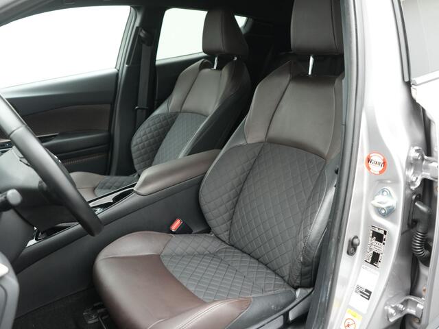 Toyota C-HR 1.8 Hybrid Executive | Dealer Onderhouden | Parkeersensoren V+A | Stoelverwarming |