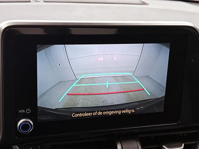 Toyota C-HR 2.0 Hybrid Dynamic | BTW voertuig | Dealer onderhouden | Stoelverwarming | Dodehoek detectie | Navigatie | Apple CarPlay/Android Auto | Cruise Control Adaptive | Climate Control