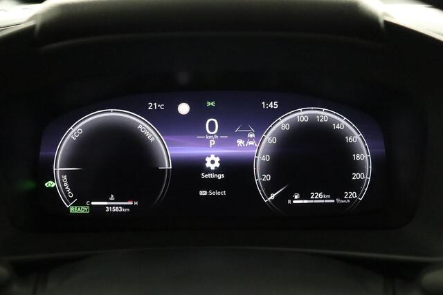 Toyota C-HR 1.8 Hybrid 140 First Edition | Trekhaak | Stoel/Stuurverwarming | Apple Carplay/Android Auto | Parkeersensoren |