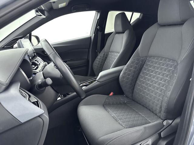 Toyota C-HR 2.0 Hybrid First Edition | Parkeersensoren V+A | JBL | Stoelverwarming |