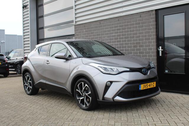 Toyota C-HR 2.0 Hybrid Style / Carplay / Stoel/stuurverwarming / Keyless