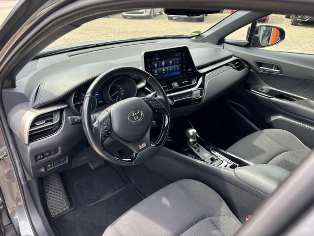 Toyota C-HR 1.8 Hybrid Dynamic / NL auto / Trekhaak Afneembaar / Camera / Navi / Stoelverwarming /