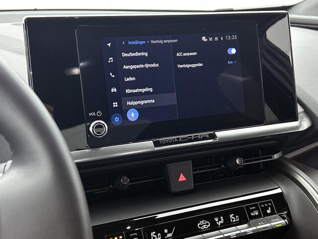 Toyota C-HR 2.0 Plug-in Hybrid 220 Dynamic | BTW voertuig | Stoel+stuurverwarming | Dodehoek detectie | Parkeersensoren voor+achter | Navigatie | Apple CarPlay/Android Auto |