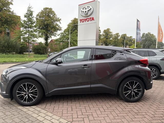 Toyota C-HR 1.8 Hybrid Style | Parkeersensoren voor/ achter | Stoelverwarming