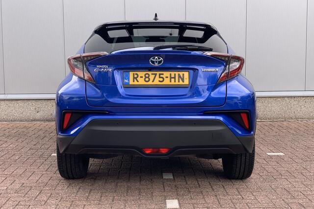 Toyota C-HR 1.8 Hybrid Bi-Tone | JBL Audio | Stuur en Stoelverwarming | Parkeersensoren v&a | Camera |