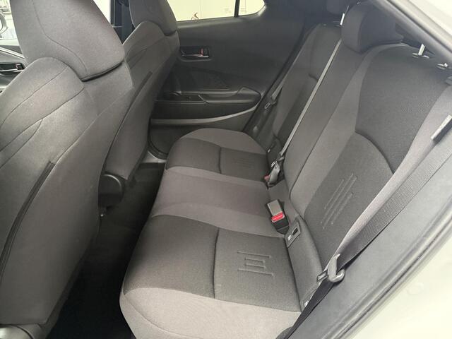 Toyota C-HR 1.8 Hybrid 140 Business Plus