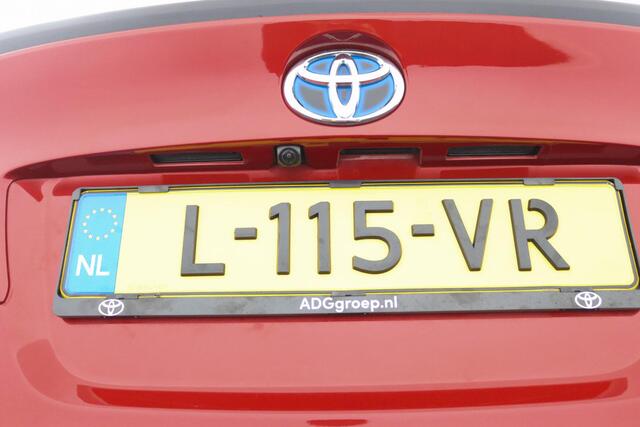 Toyota C-HR 2.0 Hybrid Style Bi-tone // JBL Audio // Stoelverwarming