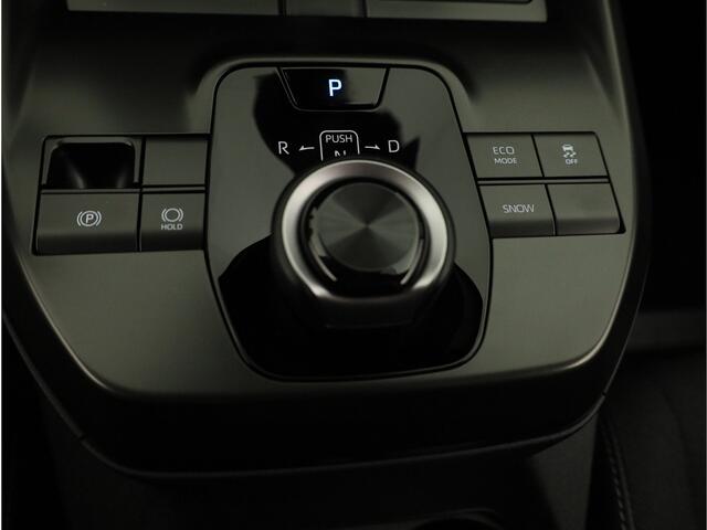 Toyota C-HR First Edition 77 kWh *EV-Deal* | DEMO & DIRECT LEVERBAAR | Ruim 600 KM Bereik | 10 Jaar Garantie | DEMO Bryan