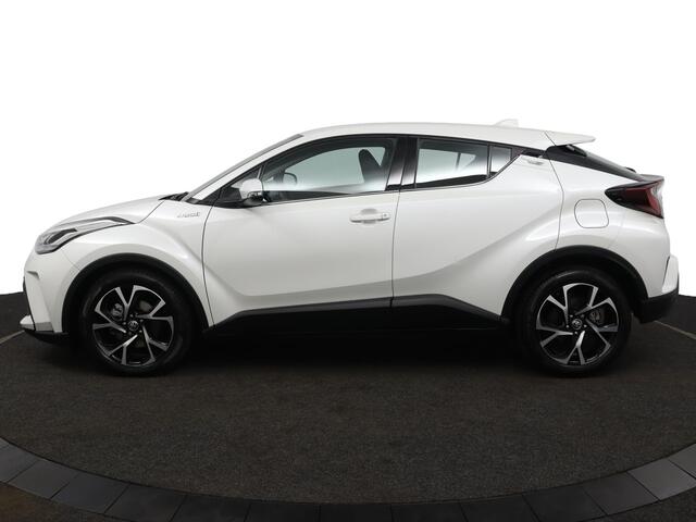 Toyota C-HR 1.8 Hybrid Dynamic | Parelmoer lak | Achteruitrijcamera | Adaptieve Cruise | Keyless Entry | 10 Jaar Garantie! |