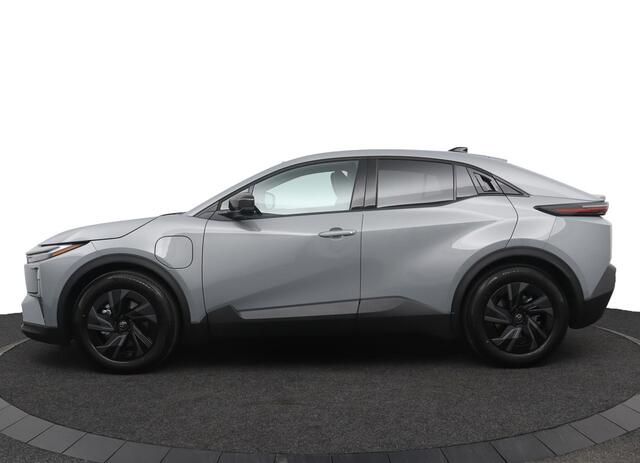 Toyota C-HR First Edition 77 kWh | Nieuw uit voorraad leverbaar |