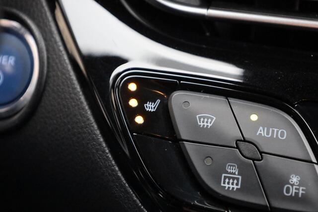 Toyota C-HR 1.8 Hybrid Dynamic CAMERA STOELVERWARMING CRUISE CLIMA NAVI 18"LMV ALL-SEASONS NAP ENZ!