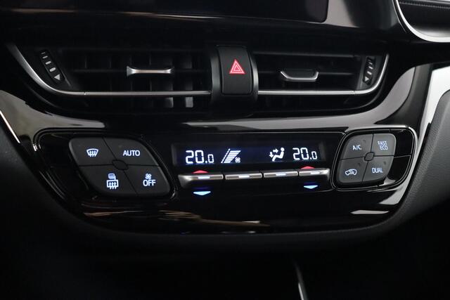 Toyota C-HR 1.8 Hybrid Dynamic | Apple carplay & Android auto | Cruise control | Dodehoek detectie |