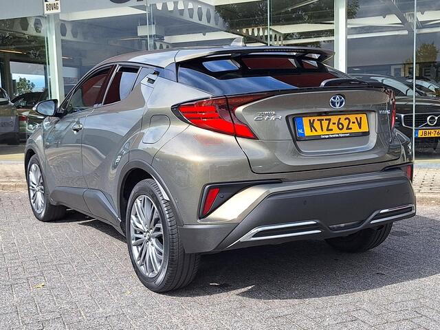 Toyota C-HR 2.0 Hybrid Executive | Leder Stof | Adaptive CC | LED | Camera | Climate | Facelift |