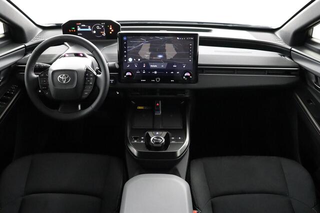 Toyota C-HR Executive AWD 77 kWh | Nieuw direct leverbaar | 10 jaar fabrieksgarantie |