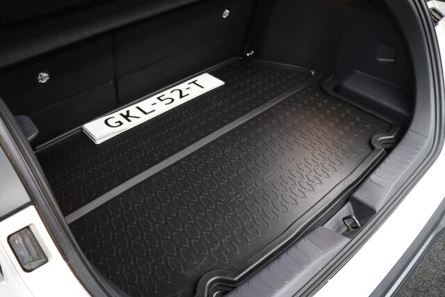 Toyota C-HR 2.0 Plug-in Hybrid 220 First Edition Bi-Tone | Trekhaak | Adaptive-cruise | Camera | Clima | Parkeersensoren V+A | Apple Carplay & Android Auto | Stoel & Stuurverwarming | Navigatie | Keyless | Dodehoekdetectie