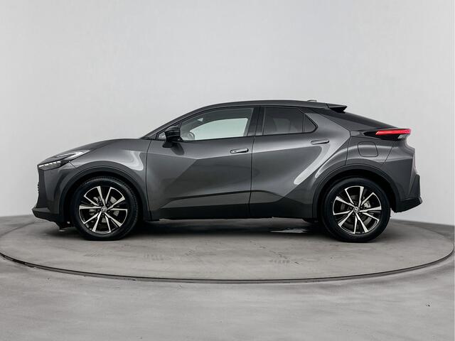 Toyota C-HR 1.8 Hybrid 140 Dynamic | Parkeersensoren V+A | Blindspot | Stuur-Stoelverwarming |