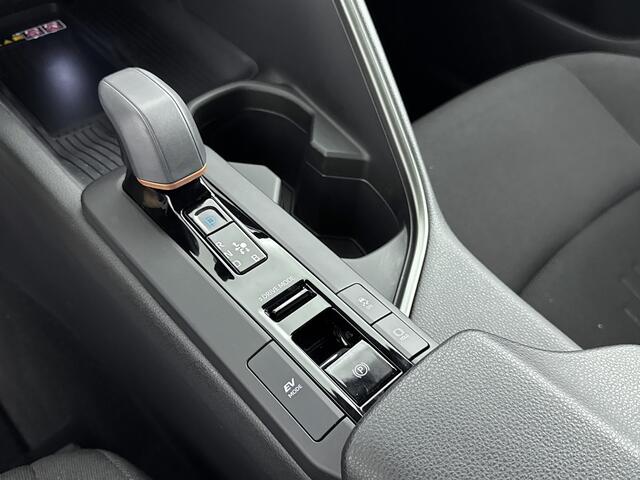 Toyota C-HR 1.8 Hybrid 140 Dynamic | Parkeersensoren V+A | Blindspot | Stuur-Stoelverwarming |